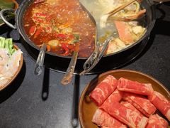 -重庆故事姊妹老火锅(财经学院店)