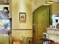 -六区宿舍咖啡店