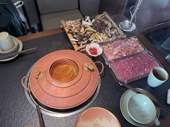 -菌自由丨野生菌火锅特色庭院餐厅(丽江古城店)