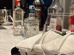 -深圳国际会展中心希尔顿酒店(前海华发冰雪世界店)