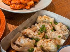 -蜜桃餐厅·伴山(湖滨商业街店)