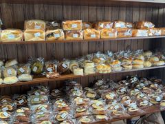 -雀食面包店(钟楼店)