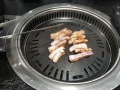 -烤路里·韩国品质自助烤肉(石路天虹4号店)
