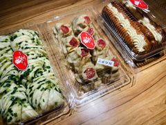 -白玉兰食品甜凤店(合生汇店)