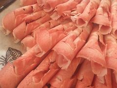 -毛辣果·贵州红酸汤牛肉火锅(西单店)