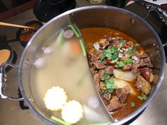 -左庭右院鲜牛肉火锅(新梅广场店)
