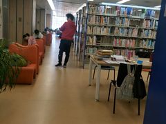 -杭州滨江区图书馆科技分馆