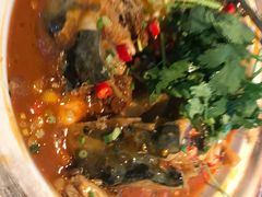 -魏铭鱼头捞饭(晋阳路店)