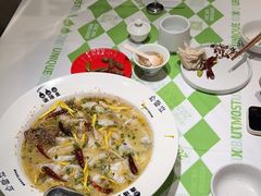 -渔语鱼酸菜鱼新川菜(来福士店)