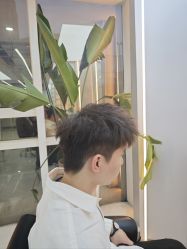 -赤道 Hair Salon