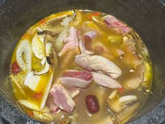 -野·大山里野生菌石锅土鸡(益田假日店)