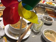 -海底捞火锅(金山百联店)