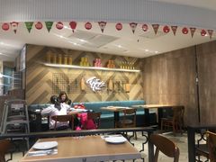 大堂-必胜客(巴沟店)
