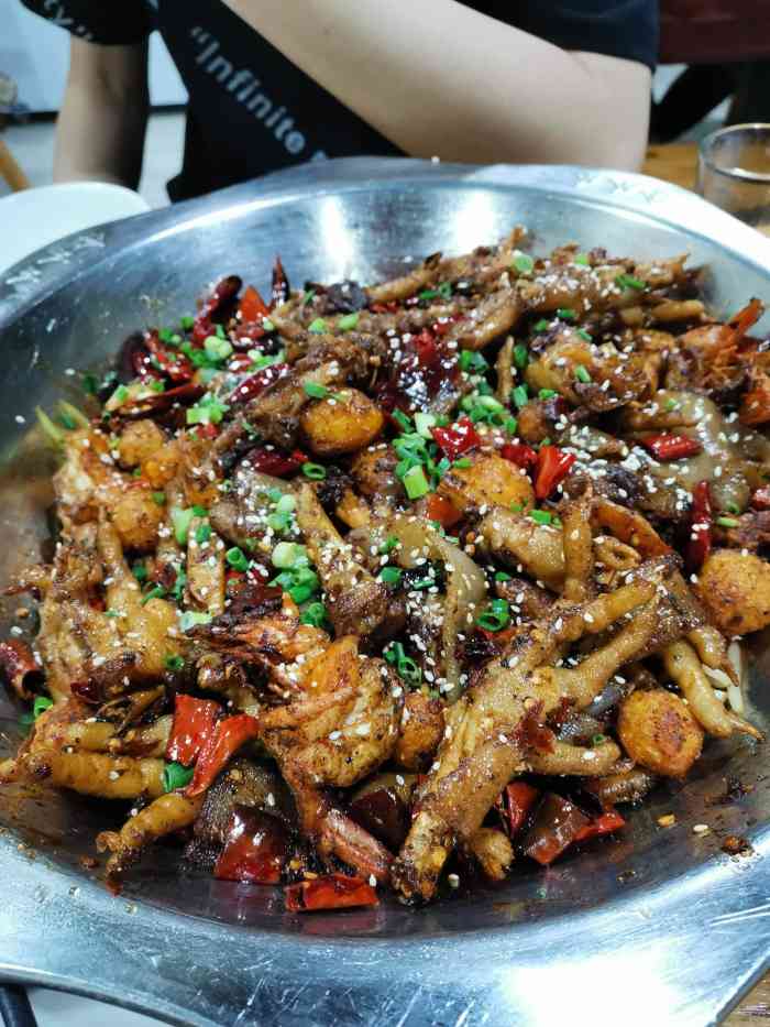 重庆金爪爪干锅(龙头寺店)-"金爪爪干锅也是闻名已久了 一直未尝试就.