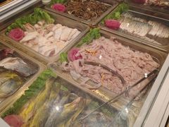 -海吃海喝海鲜烤肉餐厅