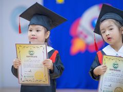 -新爱婴早教·托班·幼小衔接(彭浦临汾店)