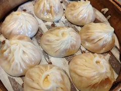 -馋三尺蟹粉小笼(人民广场店)