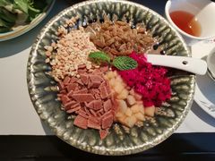 -江边城外烤全鱼(世茂广场店)