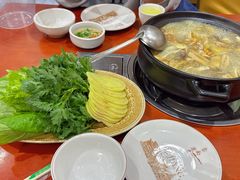 -菌之家·专业纯野生菌火锅·特色炒菌