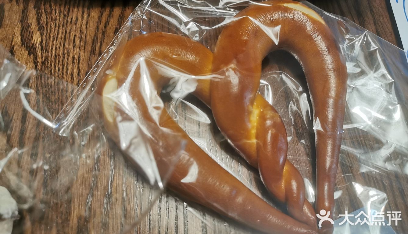 听说这家店坚持自己做面团，不用工厂面团