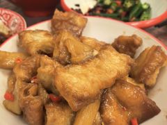 茄子烧油条-羊子两室一厅