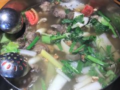 -大众跷脚牛肉馆·非遗传承单位(峨眉山店)