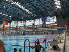 -奥冠体育华师附中恒温游泳馆