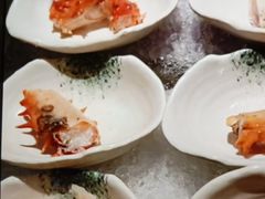 -雍容荟帝王蟹活龙虾展台自助(IFS黑金店)