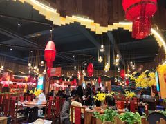 -老滇山寨•云南特色菜•地方菜•民族风情歌舞表演(金碧店)