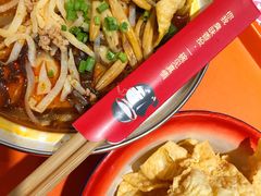 -丽丽三鲜螺蛳粉(田林路店)
