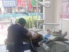 -卫雅仕口腔