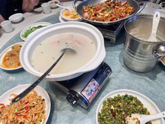 -唐师傅湘西名菜馆(武陵路店)