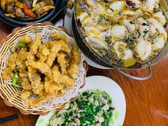 -胡子饮食店