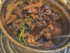 -渝君重庆火锅(嘉宾路店)