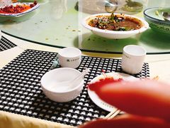 -美顺香食府鱼头老店(雪野湖店)