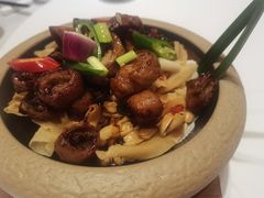 脆皮九转大肠-山泉公馆酒家(广州东站店)