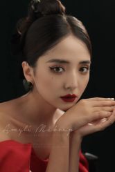 -艾米丽婚纱礼服