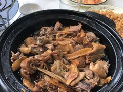 -鑫悦楼煎蟹·16年海鲜大排档