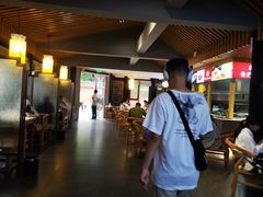 大堂-龙抄手(文殊坊店)