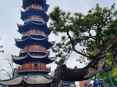 -龙华寺