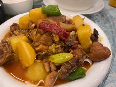 新疆大盘鸡-巴扎美食·新疆菜·西域歌舞表演餐厅(新疆大厦店)