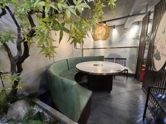 -德林酸菜鱼火锅(南丹店)
