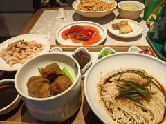 油面筋酿肉-松鹤面馆·古法焖肉面(观前店)