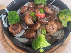 -龙猫意杯花园餐厅(芙蓉湖店)