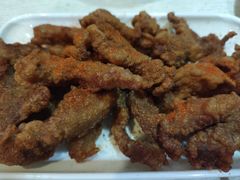 -爆炸头阿姨小四川正宗川味小吃(无任何分店)