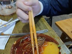 -黄潇洒老火锅(九眼桥宏济巷店)