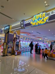 -乐多星球潮玩中心(沈阳嘉里城店)