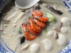 极品鱼头皇-山外山菜馆(玉泉路店)