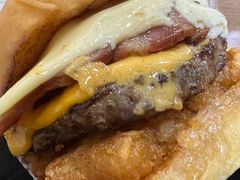 -The Habit Burger Grill 哈比特汉堡(复兴soho店)