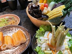 -湊湊火锅·茶憩(新中关购物中心店)